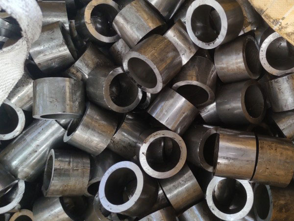 泊头无缝钢管切割